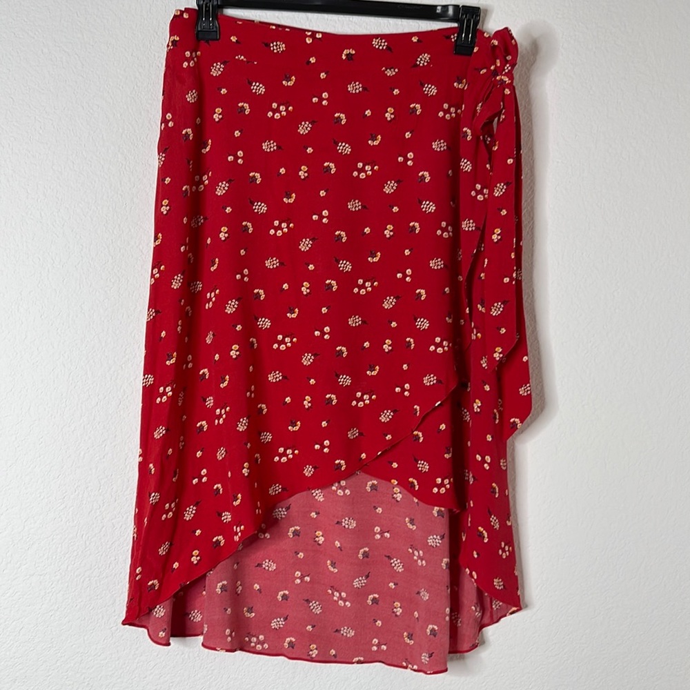 LOFT Red Floral Wrap Skirt size 16